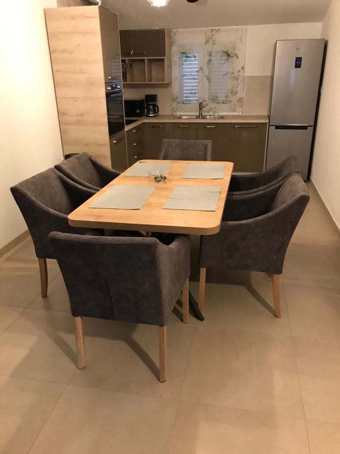 דירות Kaštel Sućurac Albatros מראה חיצוני תמונה